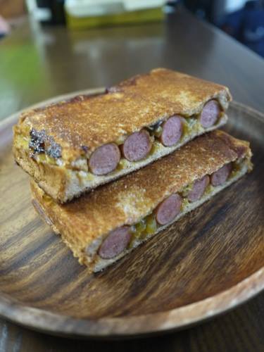 1013236_593132007427990_2032136189_n